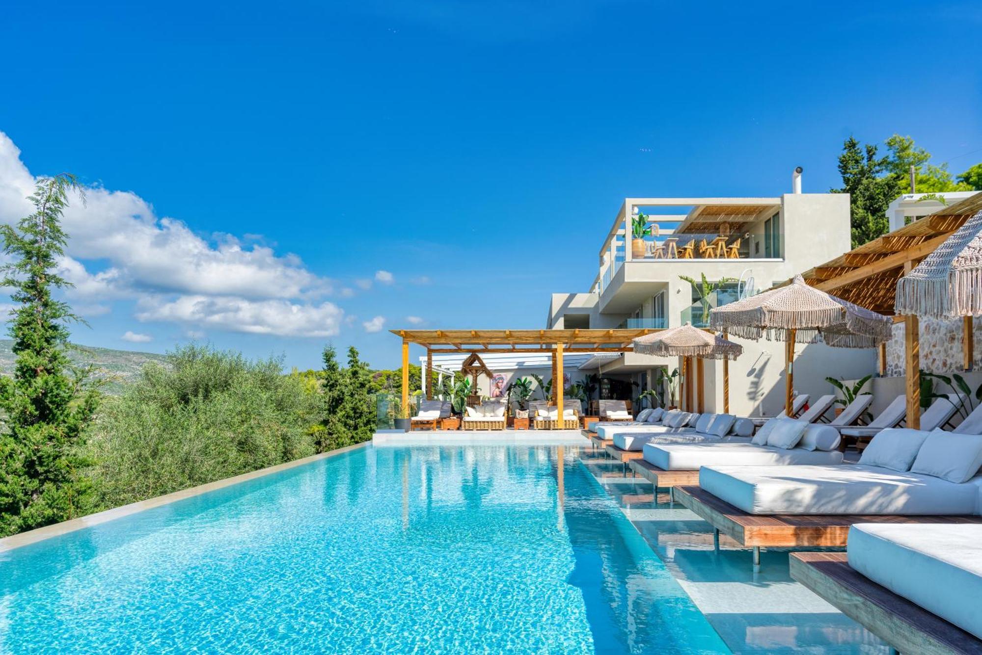 Myzith Luxury Suites Keri Exterior photo