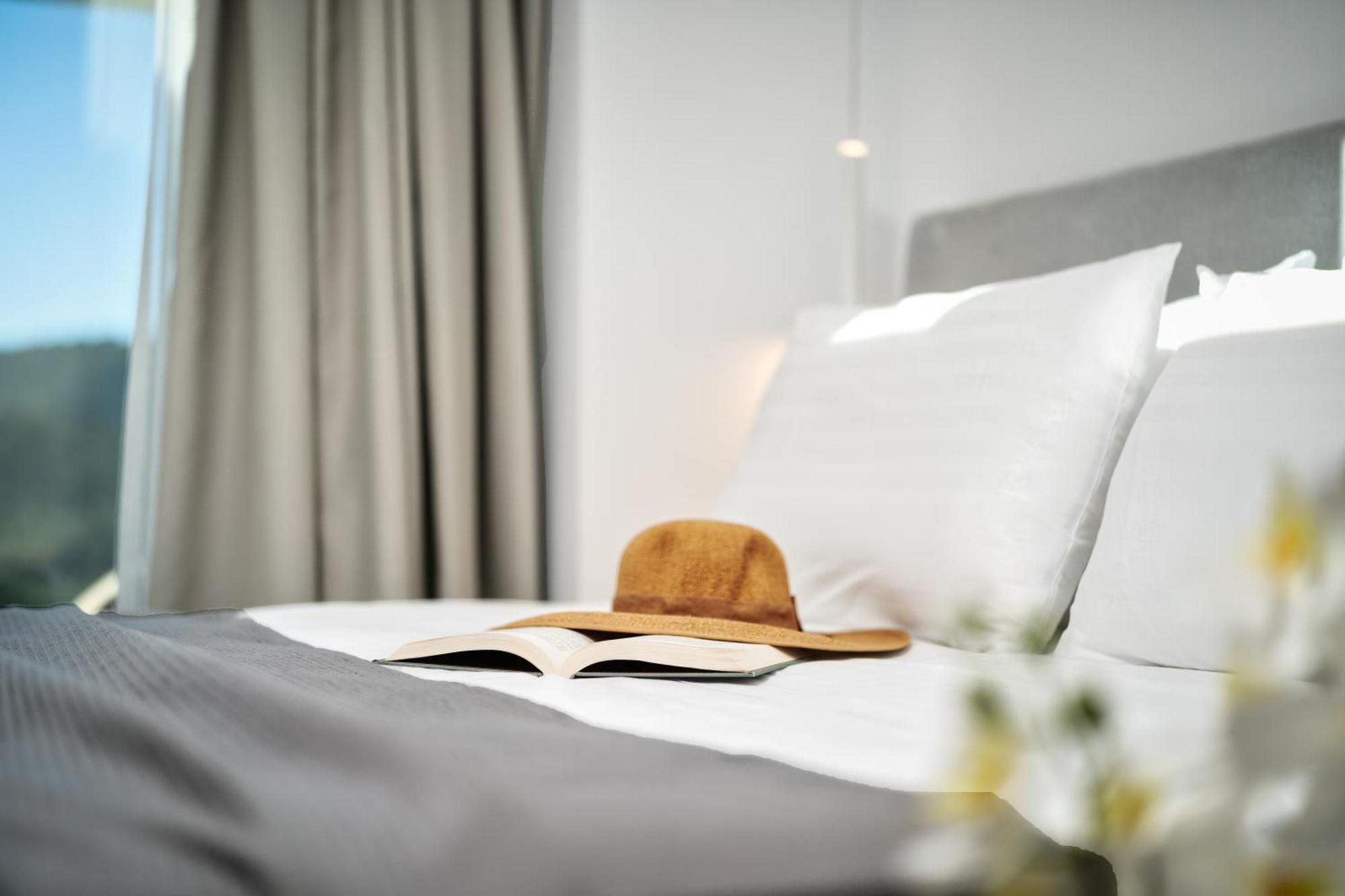 Myzith Luxury Suites Keri Room photo